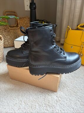 Steve Madden Black Platform Lace-Up Combat Boots